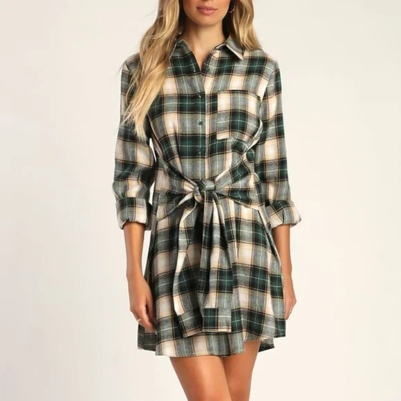 Green Plaid Tie-Front Dress 💚 - Picture 1 of 5